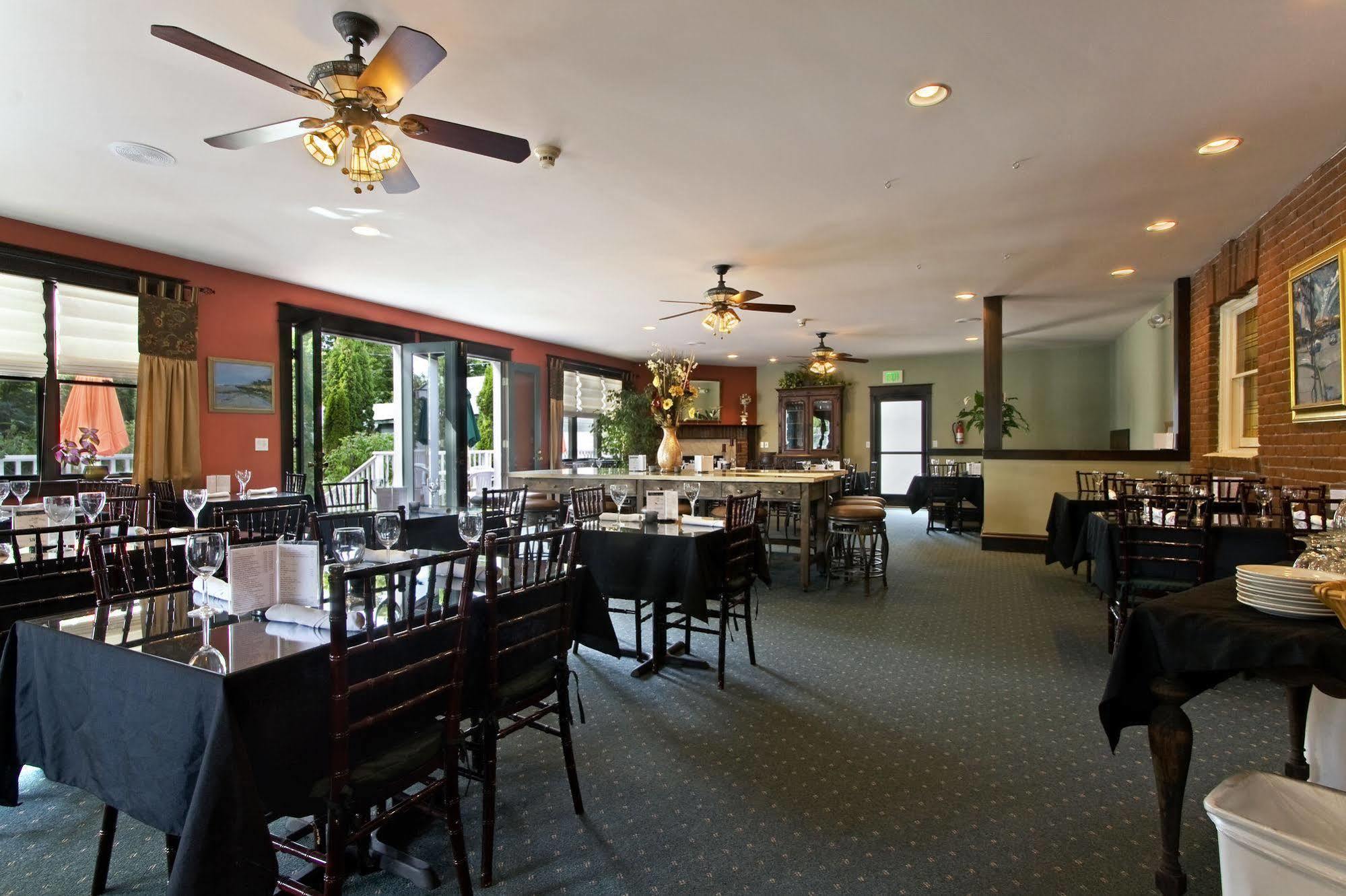 Greenbriar Inn 코어 드얼린 외부 사진
